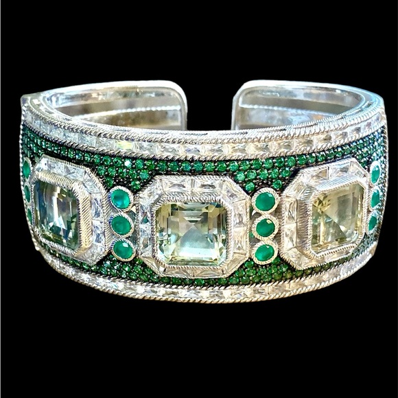 Amazing Judith Ripka, sterling silver, cuffed, and hinged bracelet - Picture 2 of 5